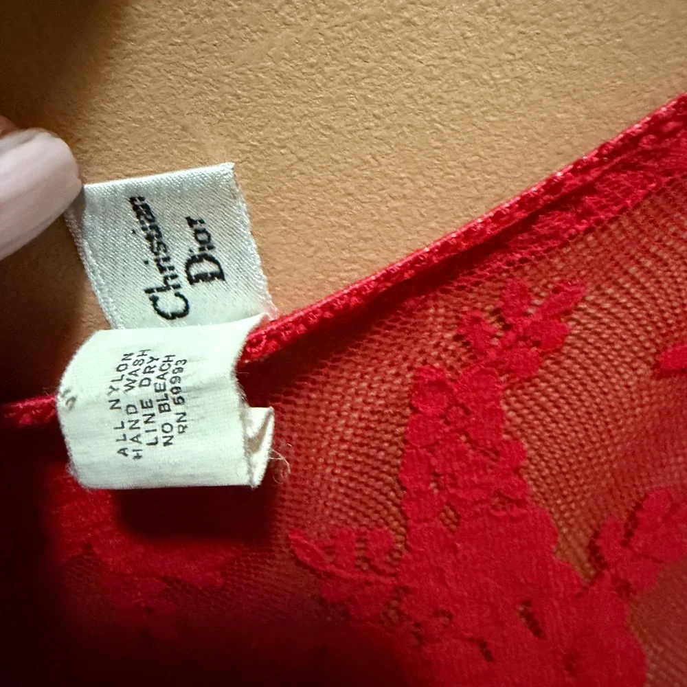 Christian Dior Vintage “Valentine” lace teddy bodysuit - Picture 5 of 7